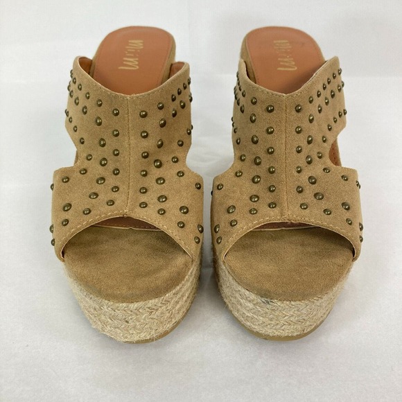 Mi.iM‎ Sandals Womens Sz 6.5 Beige Studded Suede Leather Slide On Espadrille - Picture 3 of 8